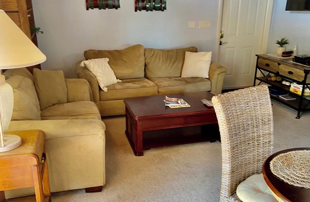 Delray Lonepine Estate Guest House