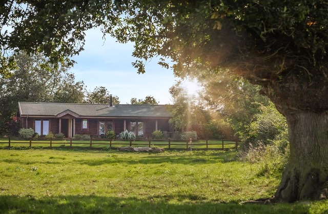 Deluxe and spacious lodge perfect for a romantic retreat.