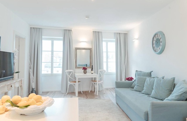 Deluxe Apartment in the historic centre with air conditioning and view