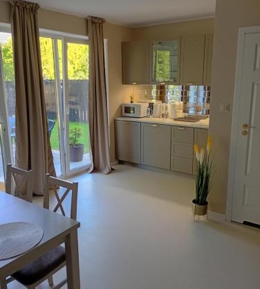 Deluxe Apartament z ogródkiem na wyłączność