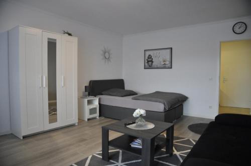 Deluxe Apartment 2 - Ruhe Oase - 1ZKB Balkon - Parkplatz