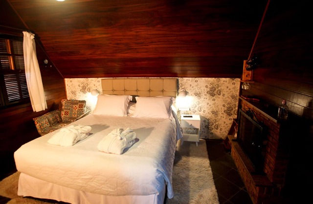 deluxe chalet