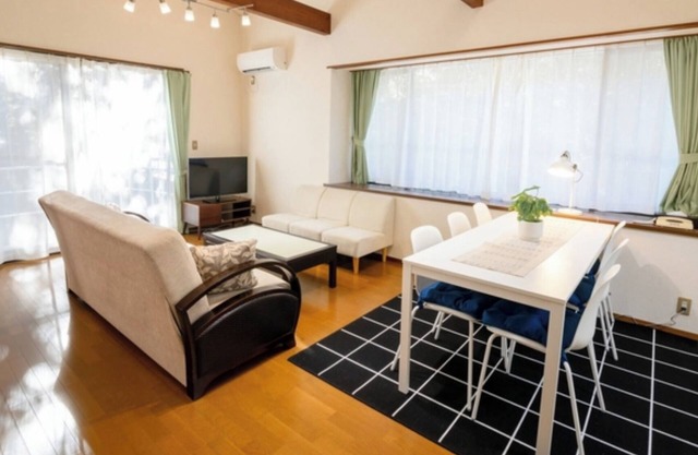 Deluxe cottage Indoor hot spring bath included | / Ito Shizuoka