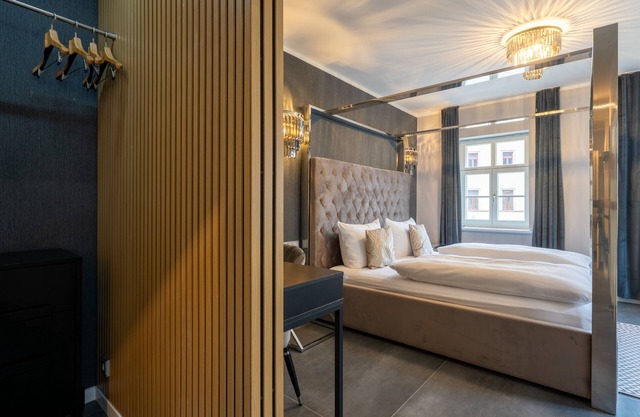Double-de Luxe-Salle de bain privée séparée-Vue ville