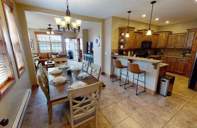 Deluxe Grand Teton Condo