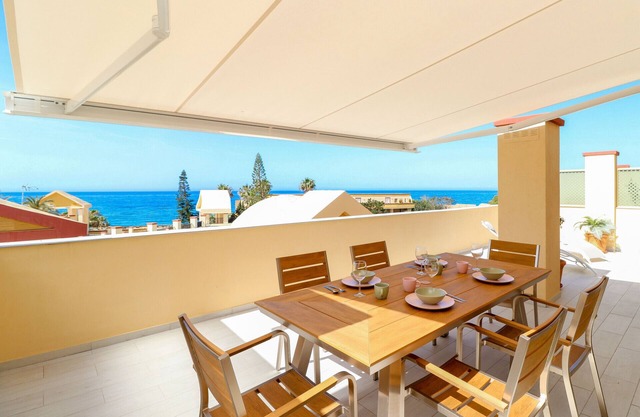 Studio de luxe avec immense terrasse - Front de mer de Romana Playa