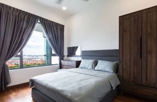 SUITE DELUXE À PROXIMITÉ DU QUAI STRAITS