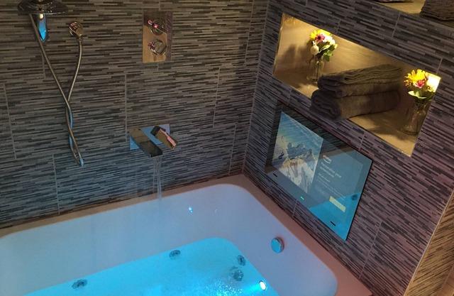 Suite-de Luxe-Jacuzzi-Flat 2
