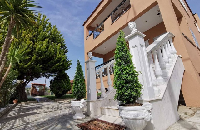 Villa Deluxe 140 m² avec vue mer et montagne à Limenaria Thassos