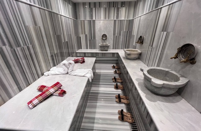Demiröz Konak Otel