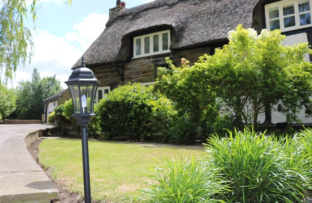Denfield Cottage · Charmante chaumière et annexe