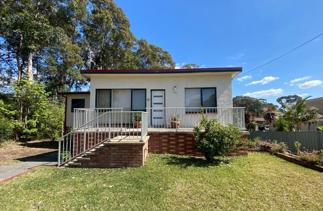 Denhams Beach Cottage