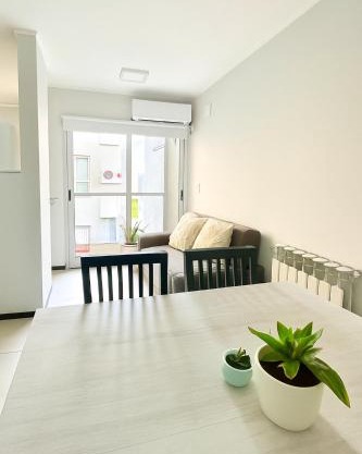 Depto Elegante, Centrico, Calef Central, Cochera