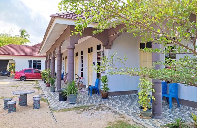 Desa Besut Inn