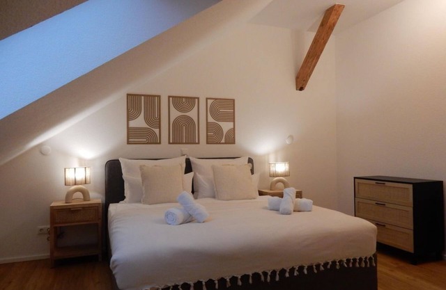 Design loft │ near the old town │ parking │ 84 m² - vacation home│ central │3 apartments │250 m² │ parking spaces