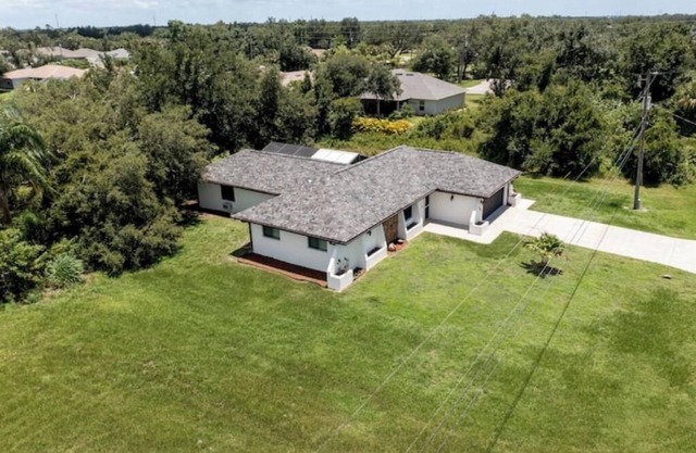 Designer Deep Creek Home 5 Beds W/Large Spa/Enclosed Lanai.Pet friendly !