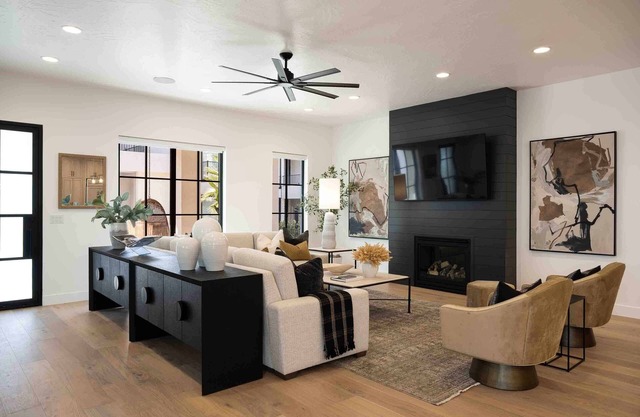 Designer Digs: Desert Color Lagoon + Beaches