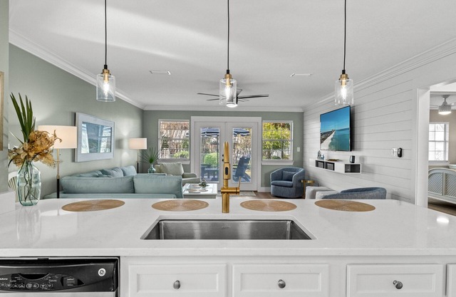 Destin Vacation Cottage 25 at Mainsail Resort w no streets to cross