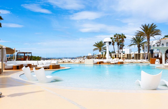 Destino Five Ibiza