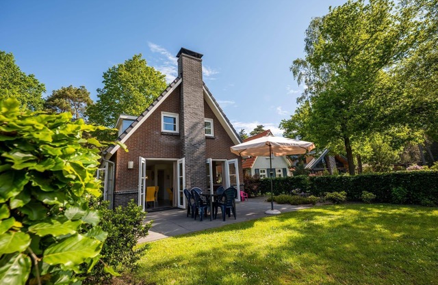 Bungalow indépendant au bord de l’eau avec 4 chambres à coucher