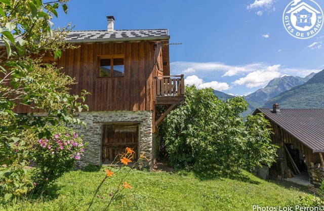Maison individuelle situé à 12km d'Albertville, à l'entrée de la vallée de la Tarentaise. Situé à la