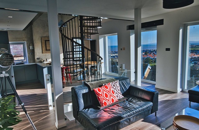 Maison individuelle avec superbe vue sur mer et campagne et jacuzzi