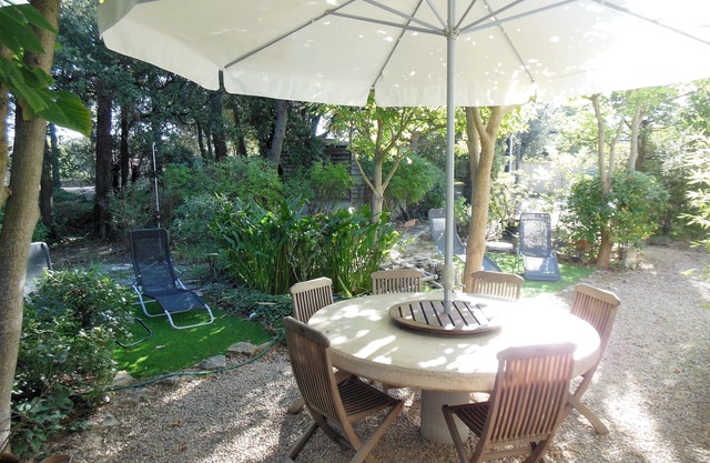 Maison individuelle avec 1 étage et jardin