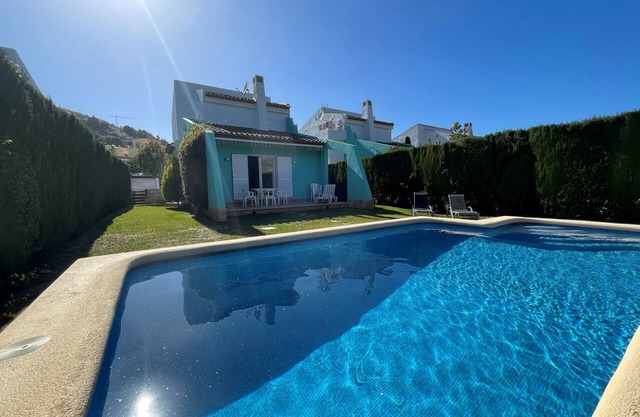 Villa individuelle avec jardin et piscine privée