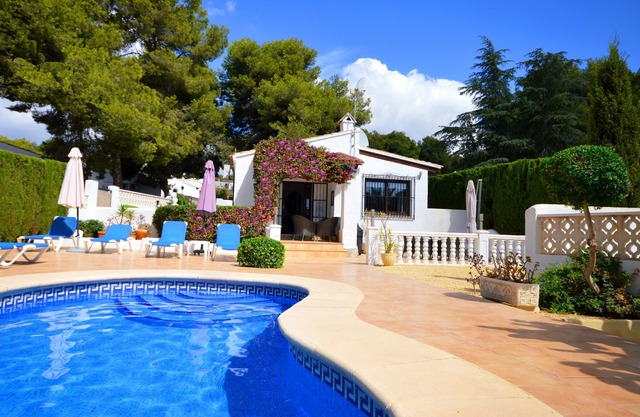 Villa individuelle avec piscine privée et jardin - email - Casa-rosa @ live. co. Royaume-Uni