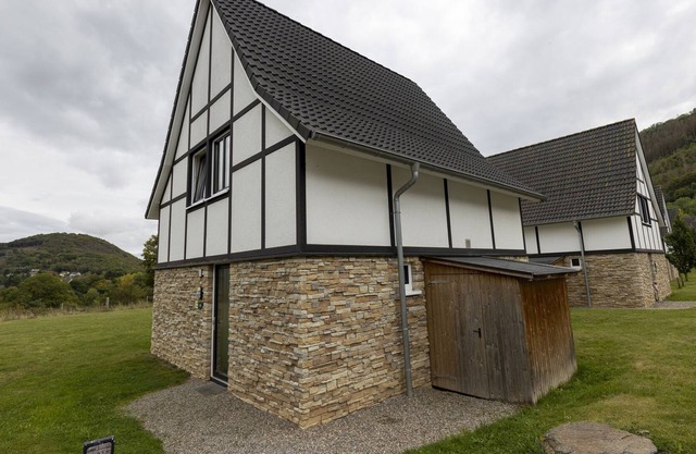 Villa individuelle avec sauna, vue sur un réservoir