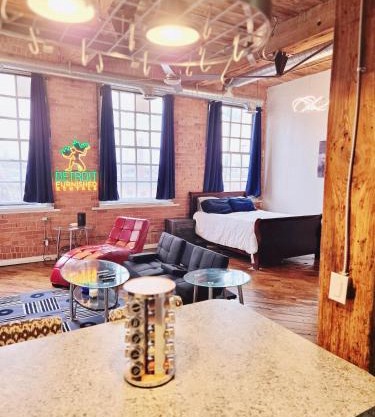 Detroit Harbor Loft
