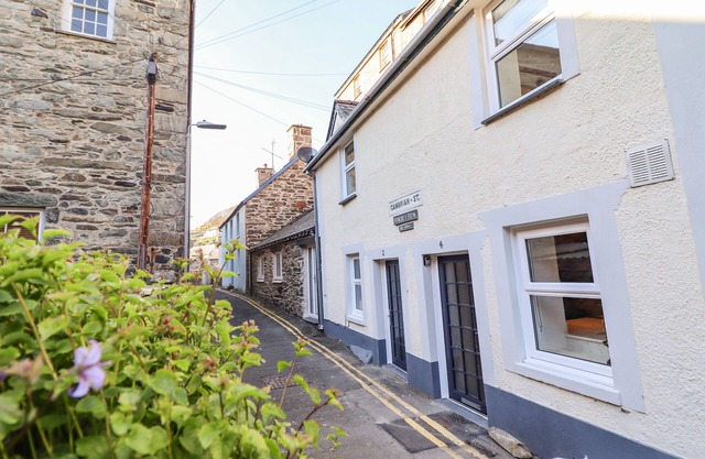 DEU-DDRWS, family friendly, character holiday cottage in Barmouth