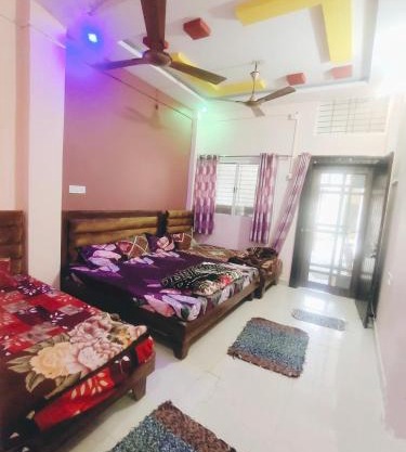 Deviksha Home Stay