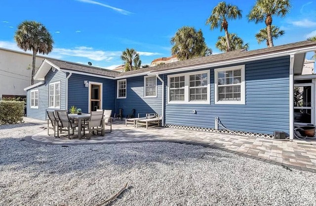 Devon Shores - Clear water cottage