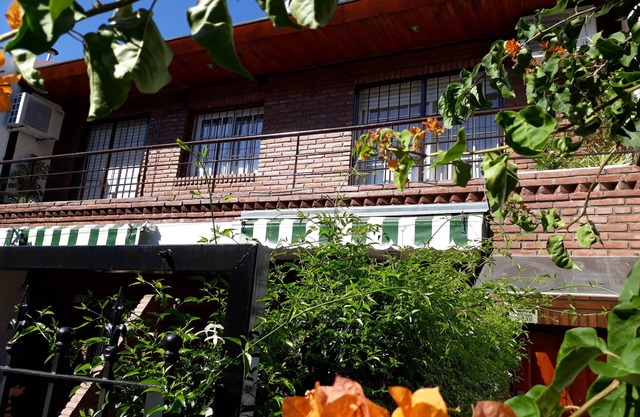 MAISON DÉVOYÉE 5238 située rue Bacon 5238 Capital Federal -Buenos Aires- Arg.