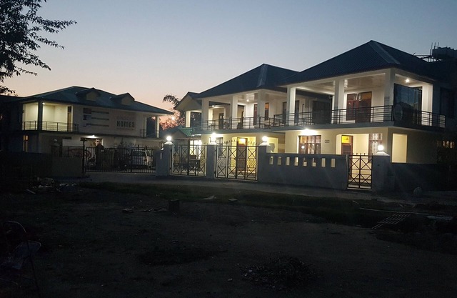 SUITE DHOULADHAR CHEZ EKAANT HOMES