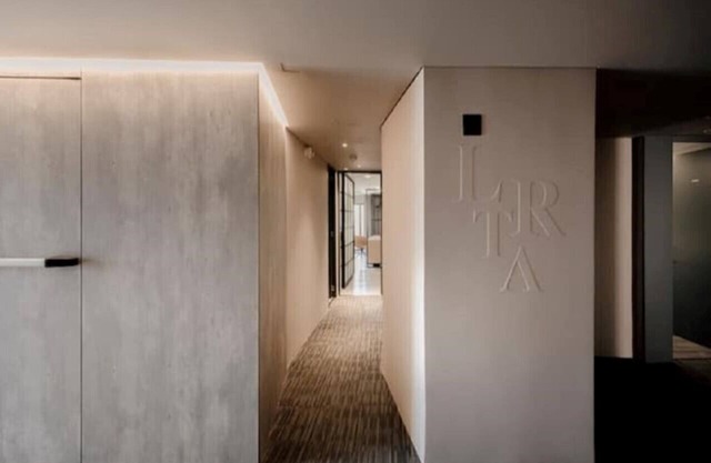 Diamond 8 Luxury Rooms