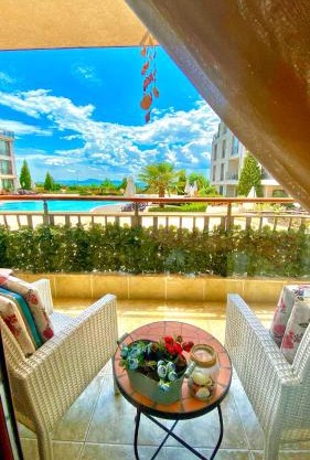 DIAMOND APARTMENT №1 - RELAX HOLIDAY VIEWS SEA AND POOL