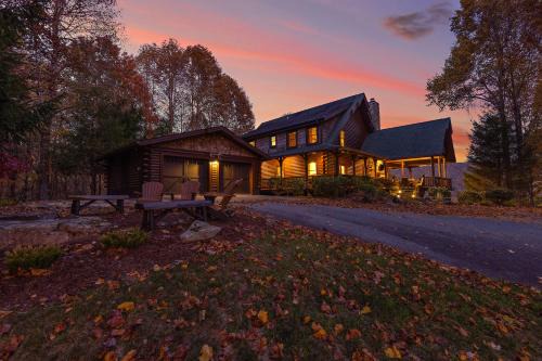 Diamond Creek Lodge