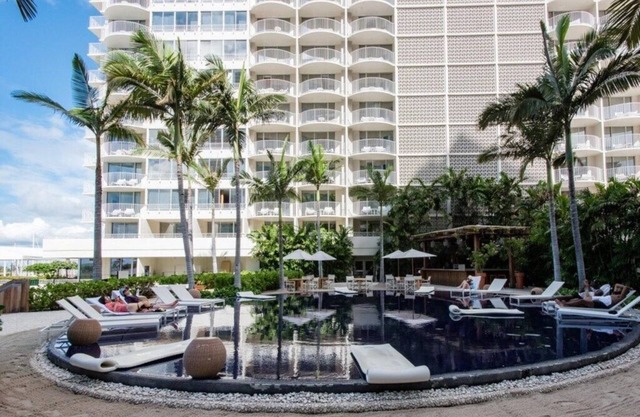 Diamond Resorts The Modern Honolulu - City/Scenic View Hotel - King