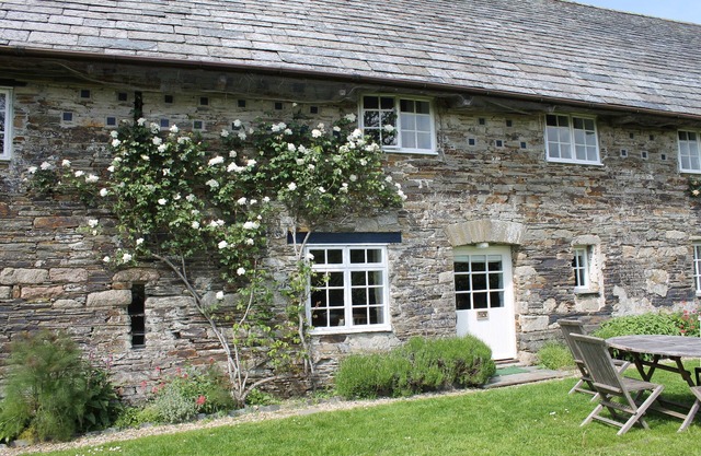 Dick Cottage, BLISLAND