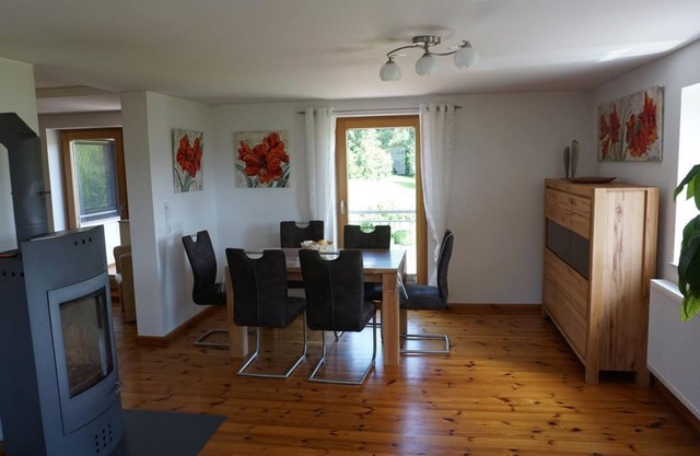 Die Große, Dusche, WC, 2 Schlafräume - Ferienwohnung Öttersbach