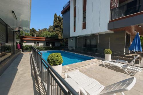 Diker Port Residence