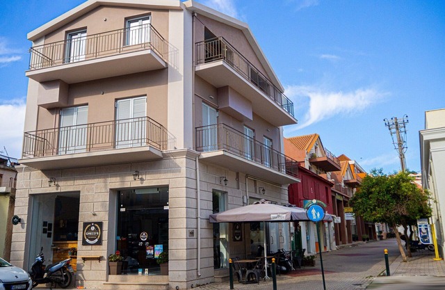 Dionysias Premium Suites: Antonia - 2BD - 1 Bath