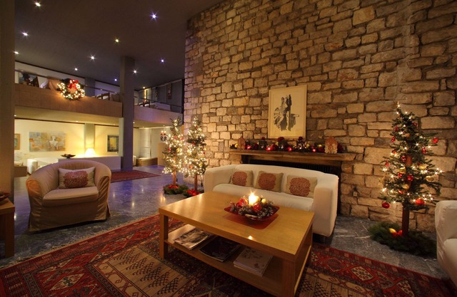 Dioscouri Hotel