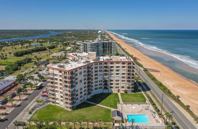 Direct Beach Views - Sleeps 4, Corner Unit Tennis - Pool