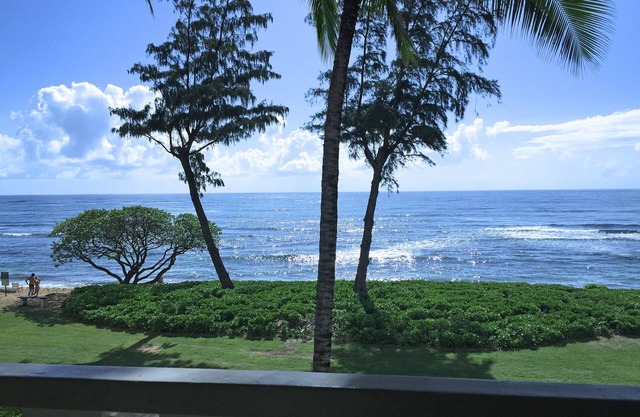 Direct Ocean Front, Top Floor studio Paradise - Islander on the Beach