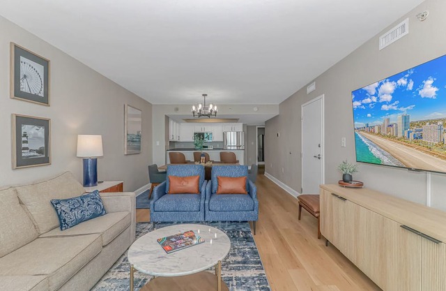 Direct Oceanfront Newly Renovated on Boardwalk!