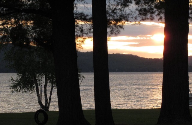 DIRECTEMENT sur 300 'WATERFRONT- avec Sandy Beach - Tenny Mountain (6 minutes)