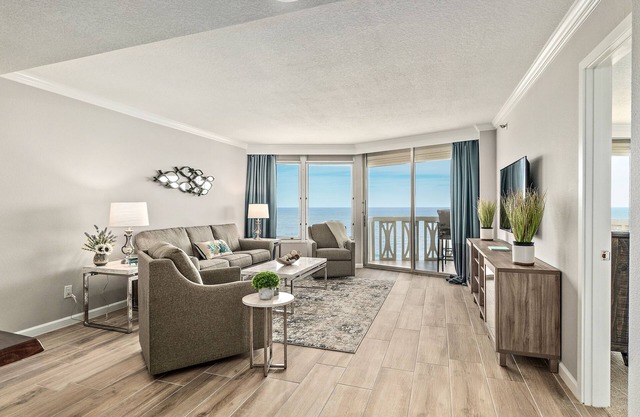 NOUVEAU! Direct OCEANFRONT Condo de luxe 12ème étage